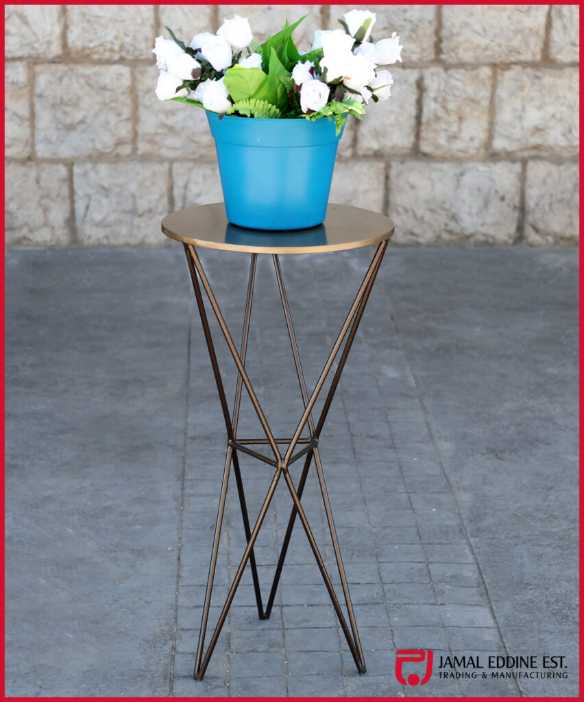 outdoor/indoor high table great quality for deco in gold wrought steel (Lebanon)